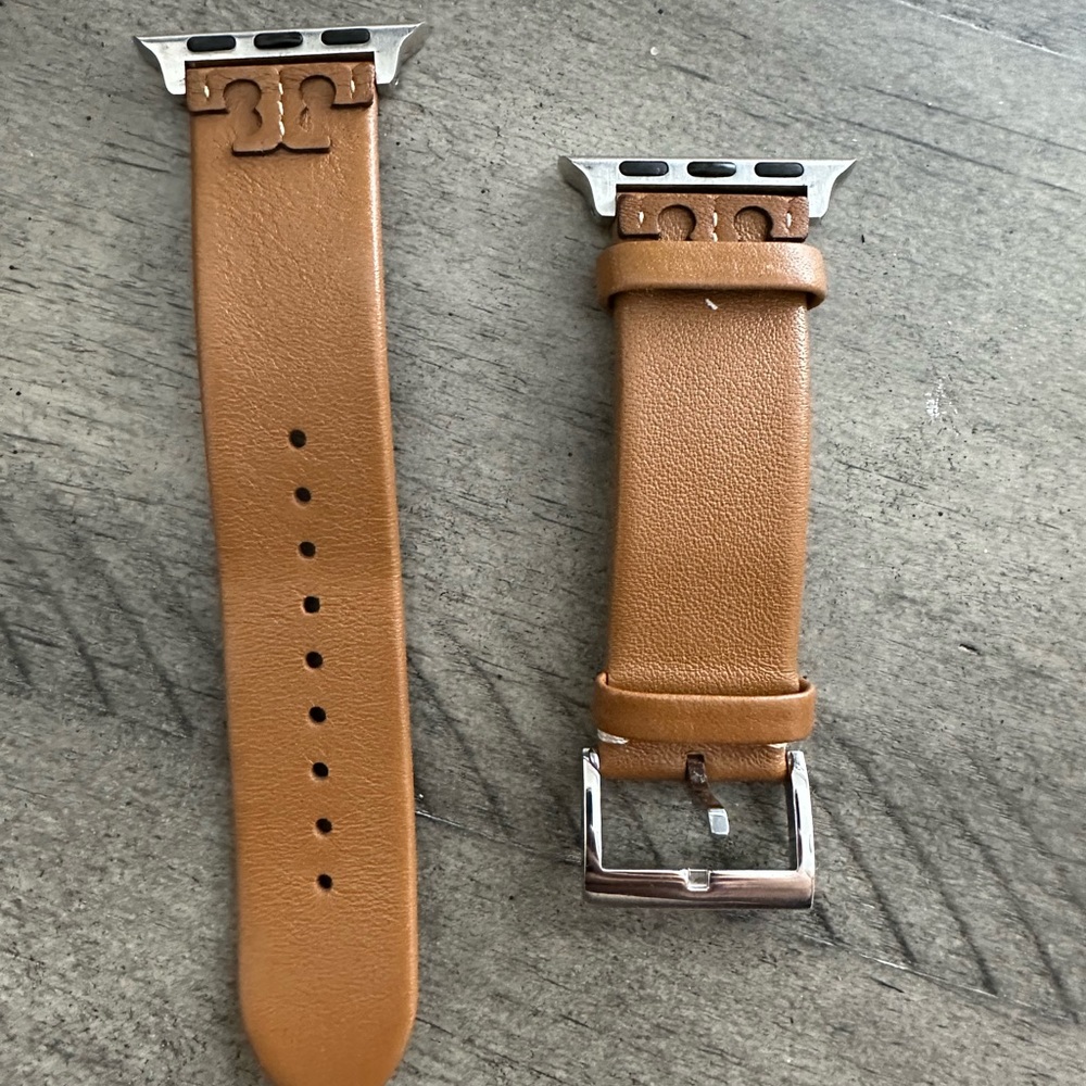 Tory Burch Mcgraw Leather Apple Watch Strap Brown
